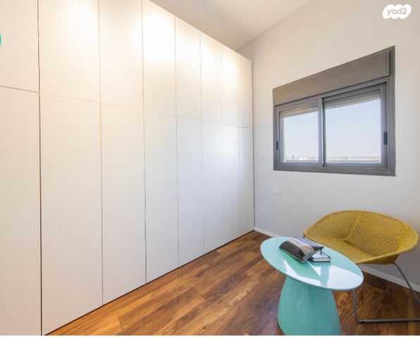 גג/ פנטהאוז, אהבת אדם 26, שרונה, כפר יונה