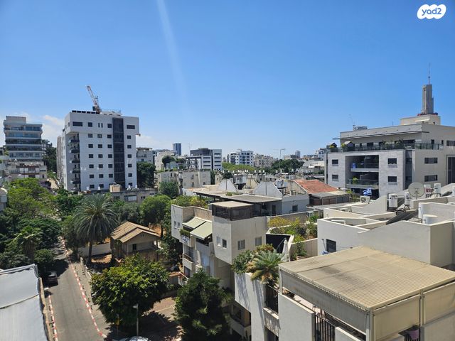 דירה, בועז 4, שכונת הראשונים, רמת גן