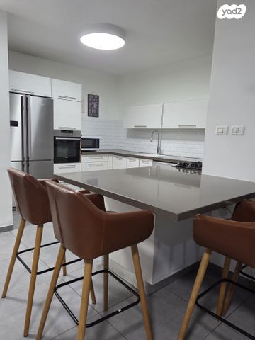 דירה, אחד העם 15, מרכז העיר, חדרה