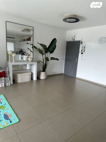 דירה, אלישע הנביא 26, הנביאים, מודיעין מכבים רעות