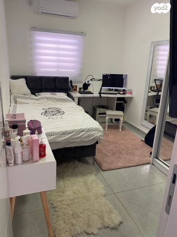 גג/ פנטהאוז, לסקוב 26, בן גוריון, חולון