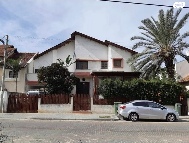 סיירת אגוז 3