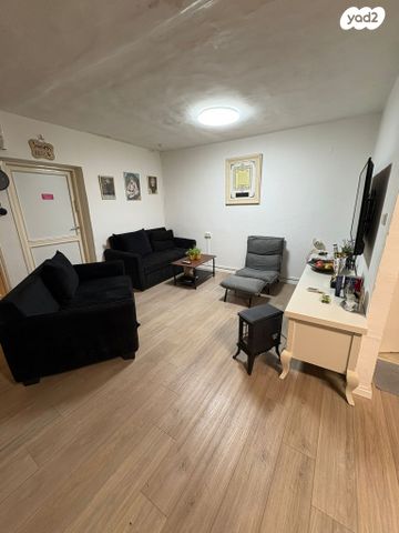 דירה, הרקפת 13, עיר גנים, ירושלים