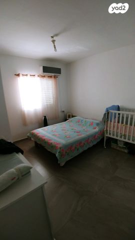 גג/ פנטהאוז, הורד 2, בני עי''ש, בני עי"ש