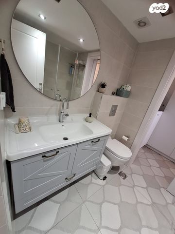 דירה, הבדולח 6, נופי סלע, מעלה אדומים