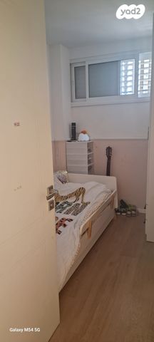 דירה, ההסתדרות 10, לב העיר, בת ים