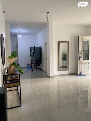 בית פרטי/ קוטג', שיקמה 6, החורש, נתיבות