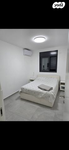 דירה, אנילביץ' 11, לב העיר, בת ים