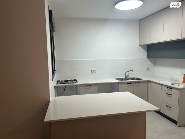 דבורה עומר 7