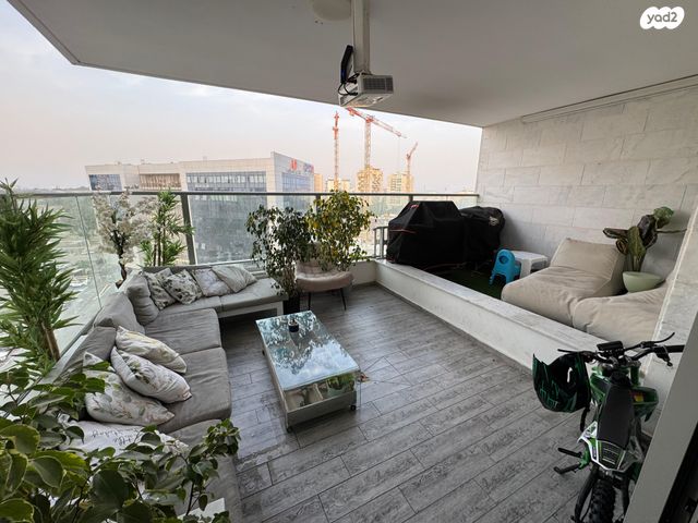 דירה, ש"י עגנון 14, משכנות האומנים, קרית מוצקין