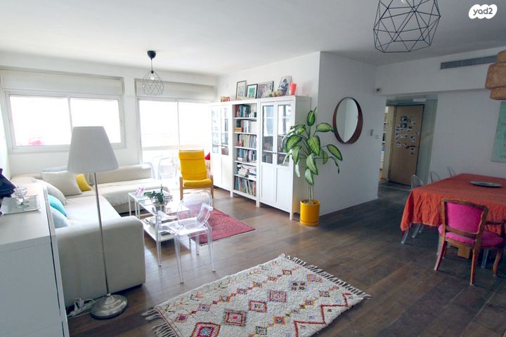 דירה, אורי צבי גרינברג 7, רמת הדר, גבעת שמואל