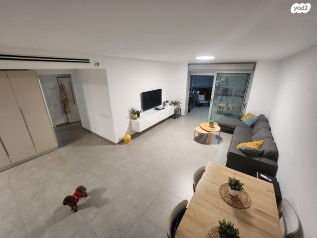 דירה, רחבעם זאבי 17, רמות הרכס, באר שבע