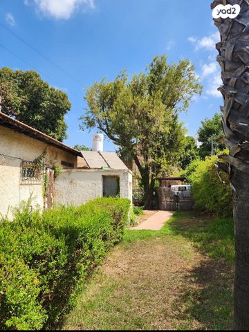 בית פרטי/ קוטג', יוסף צבי 17, תל גנים, רמת גן