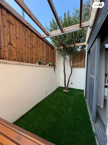 דירת גן, שמאי 30, אלעד, אלעד