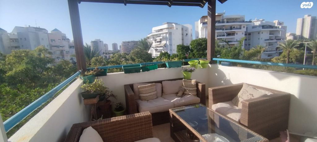 דירה, אושה 10, קרית גנים, ראשון לציון