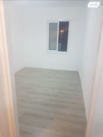 דירה, הרקפת 1, עיר גנים, ירושלים