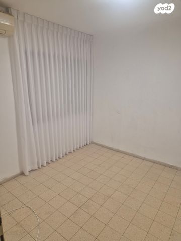 דירה, הצבי 99, שכונה ה', באר שבע