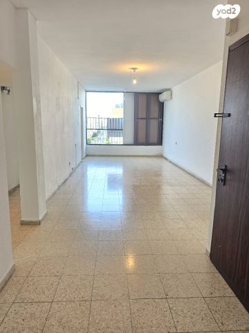 דירה, יבנה 28, מרכז, קרית עבודה, חולון