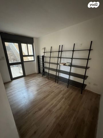 דופלקס, המתנחלים בהר 7, רמת מוצא, ירושלים