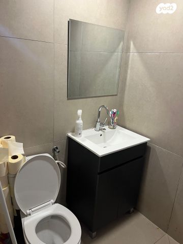 דירת גן, הורדים 9, הל"ה, גבעתיים