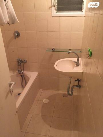 דירה, קרן היסוד 37, עיר, מרכז העיר, נהריה