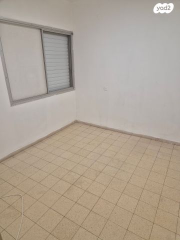 דירה, הצבי 99, שכונה ה', באר שבע