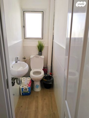 דירה, נחל גרופית 16, צוקי רמון, מצפה רמון