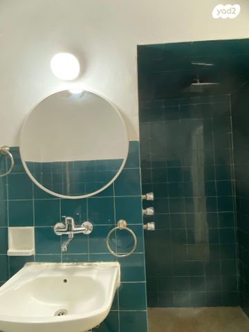 דירה, ארלוזורוב 44, פועלים א, כפר סבא