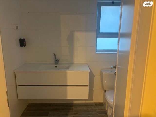 בית פרטי/ קוטג', שקד 112, לוזית, לוזית