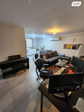 יחידת דיור, הנוטר 1, שאר העיר, אבן יהודה