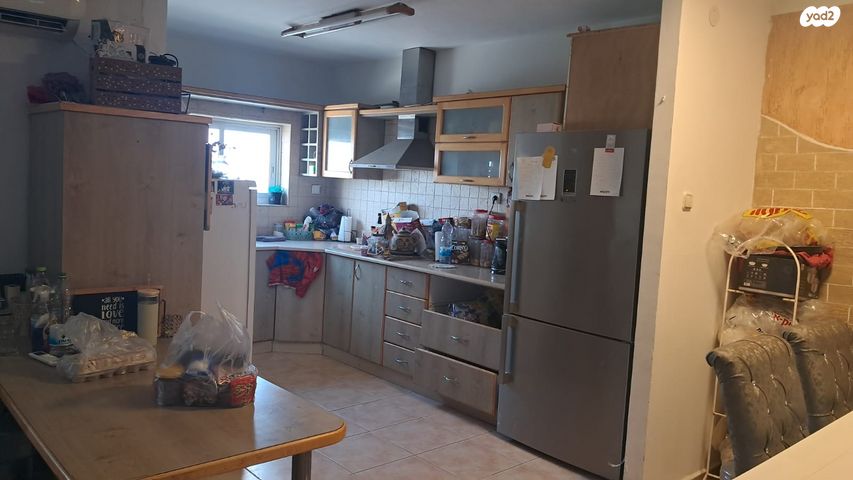 דירה, ציון בהלול 18, שיכון עובדים, טבריה