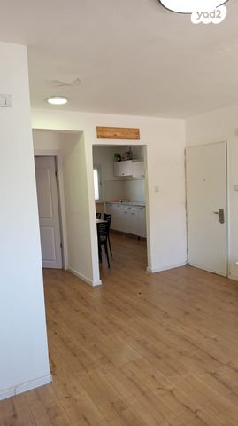 דירה, נחל גרופית 16, צוקי רמון, מצפה רמון