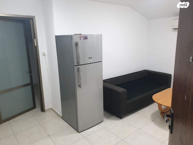 יחידת דיור, ביל"ו 28, אברהם דנינו, בן גוריון, עכו