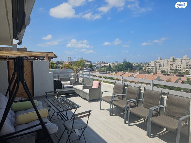 גג/ פנטהאוז, סמילנסקי 9, מרכז, הרצליה