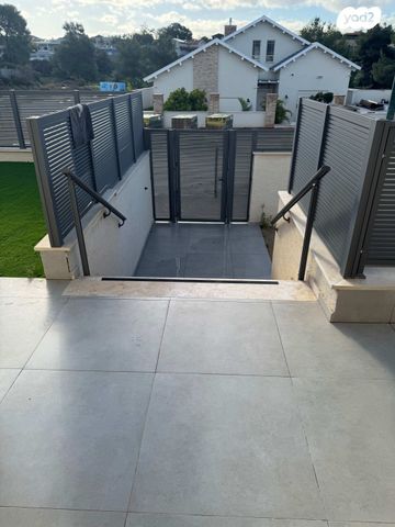 דירה, גפן 4, יערה, יערה