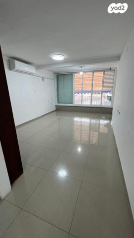 דירה, גולומב 13, נאות רחל, חולון