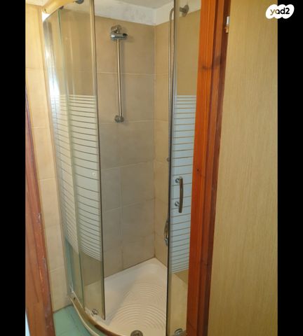 דירה, חיים וייסבורג 11, ג' / מרכז מזרח העיר, רחובות