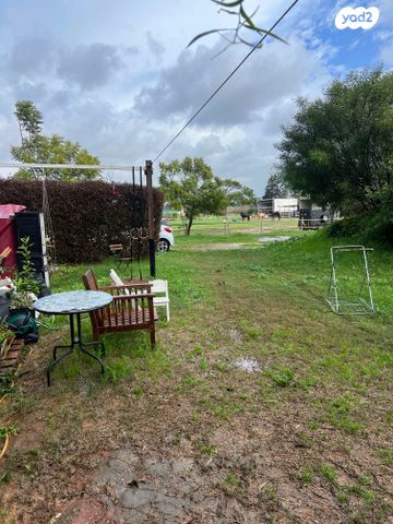 בית פרטי/ קוטג', ברקת 6, בית יהושע, בית יהושע