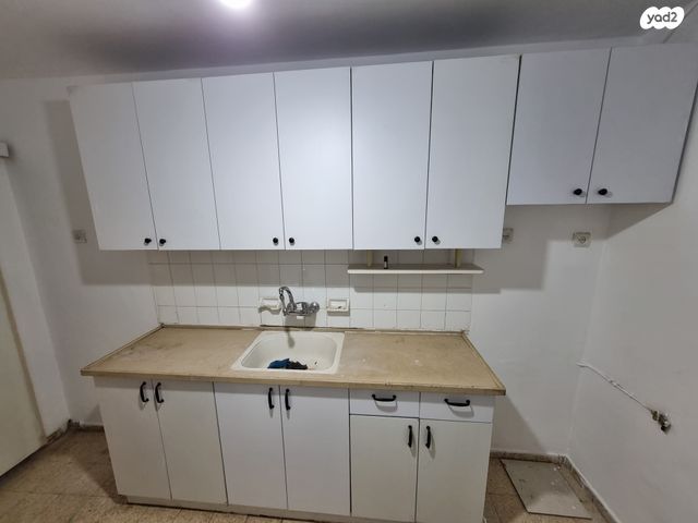 דירה, שדרות יעקב (ג'ירופי) 66, שיכוני המזרח, ראשון לציון