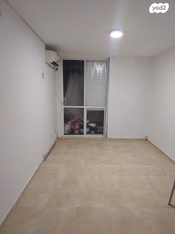 דירה, גיורא יוספטל 5, שקמים ואגמים, אשקלון