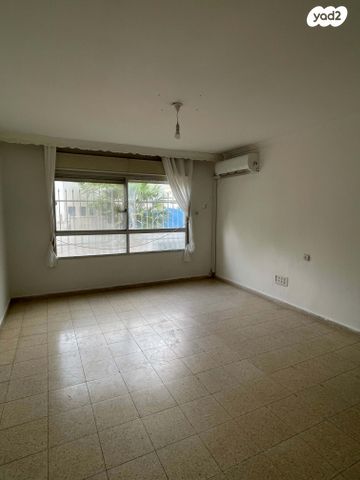 דירה, ישראל רוקח 15, שכונה י"א, באר שבע