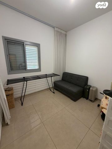 גג/ פנטהאוז, ישראל שוחט 31, נווה זאב, נאות אילן, באר שבע