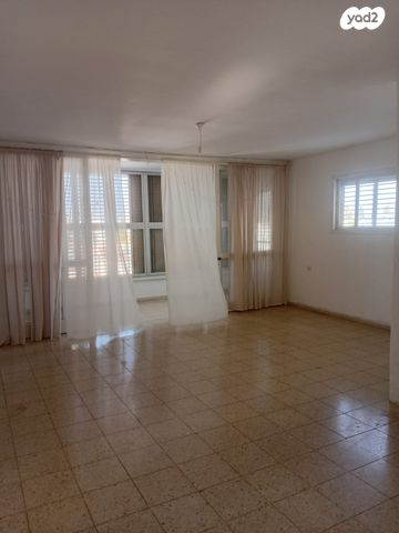 שדרות רוטשילד 35