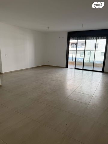 דירה, גולדה מאיר 5, פסגות אפק, ראש העין