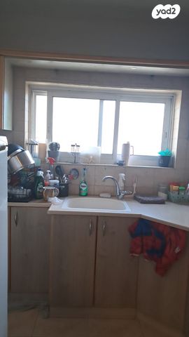 דירה, ציון בהלול 18, שיכון עובדים, טבריה