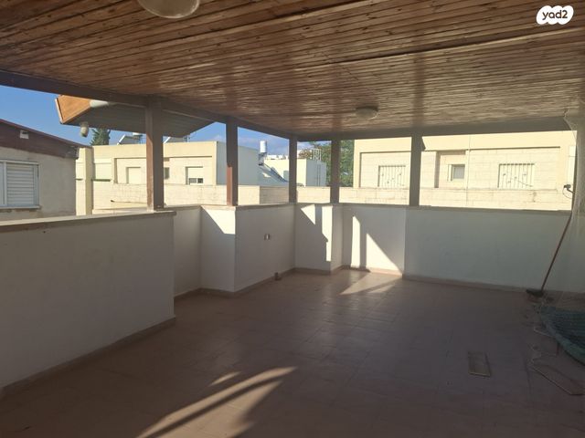 בית פרטי/ קוטג', אשל 24, מרכז העיר, סביניה, הוותיקה, קרית ביאליק