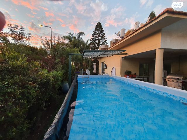 בית פרטי/ קוטג', שדרות ירושלים 8, המ"ג, קרית מלאכי