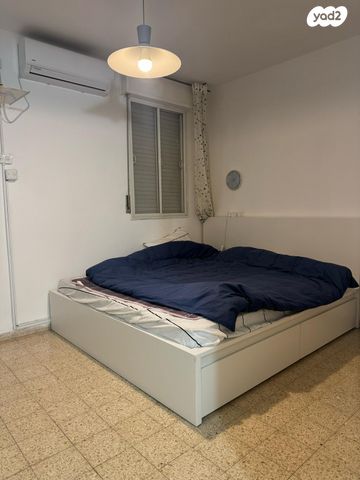 דירה, שדרות אליהו גולומב 26, הדר עליון, חיפה