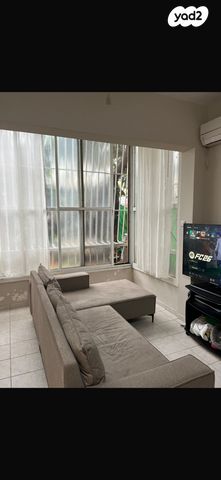 דירת גן, הורדים 9, הל"ה, גבעתיים