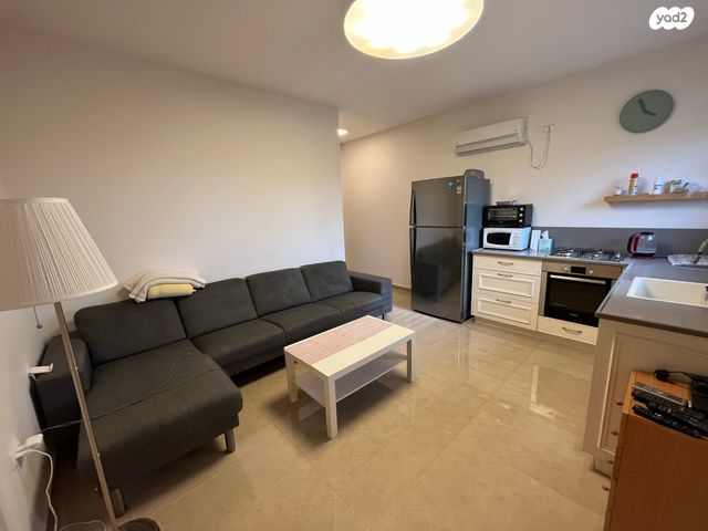 יחידת דיור, קציעות 2, שאר העיר, מיתר / כרמית